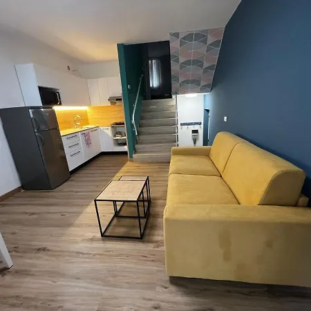 Apartman Cornicello With Pool By Glam *